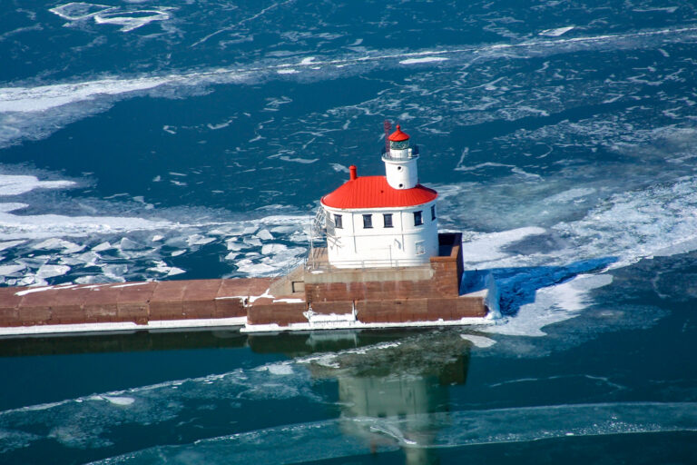 January 5 – Wisconsin Point Lighthouse