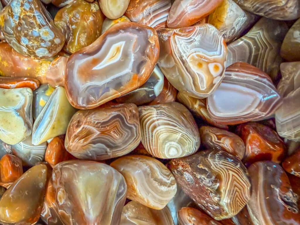 agates
